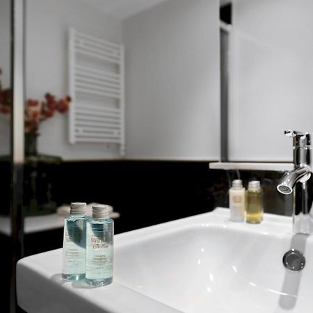 2 Bedrooms 1 Bathroom Furnished - Justicia - Executive Style - Mintystay Madrid Bagian luar foto