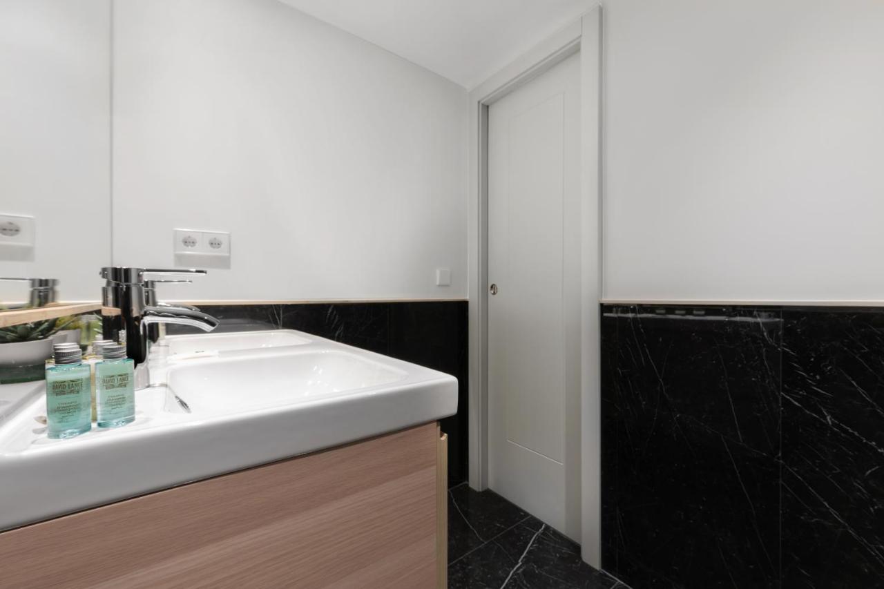 2 Bedrooms 1 Bathroom Furnished - Justicia - Executive Style - Mintystay Madrid Bagian luar foto