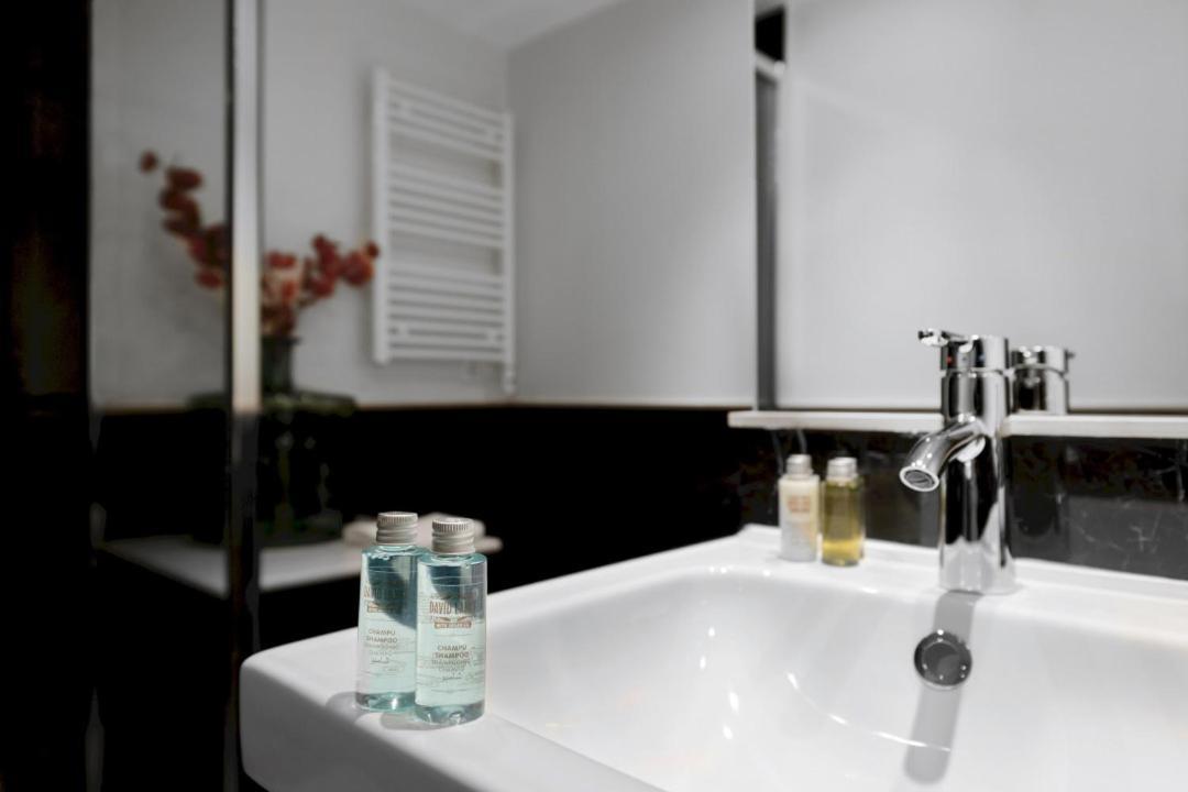 2 Bedrooms 1 Bathroom Furnished - Justicia - Executive Style - Mintystay Madrid Bagian luar foto