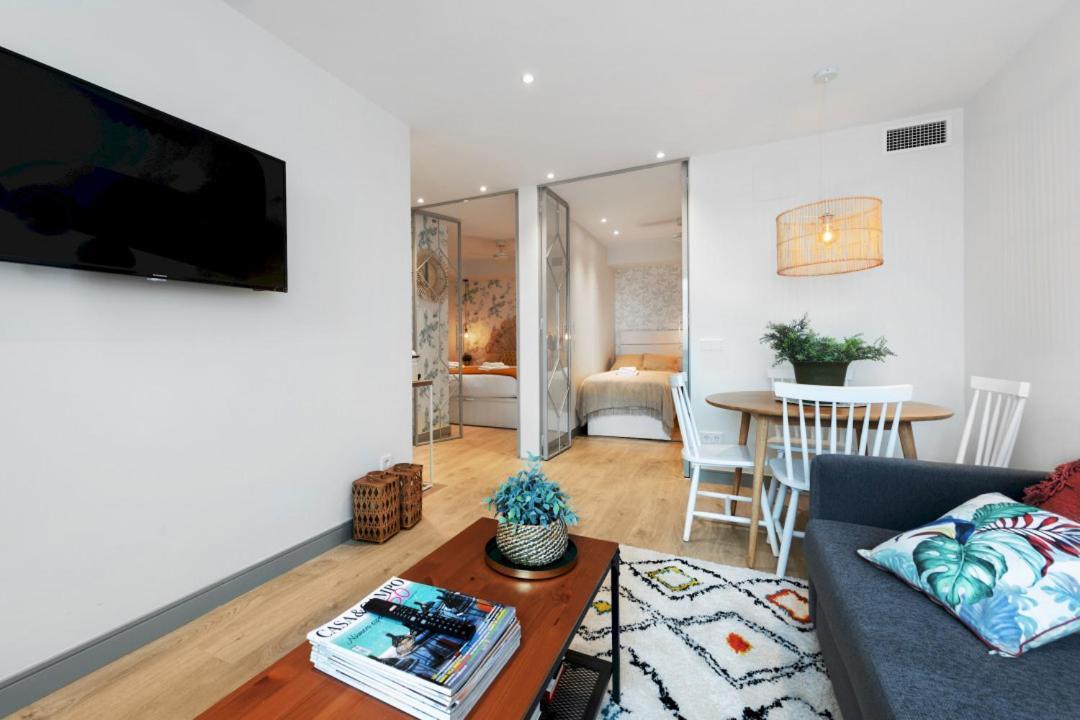2 Bedrooms 1 Bathroom Furnished - Justicia - Executive Style - Mintystay Madrid Bagian luar foto