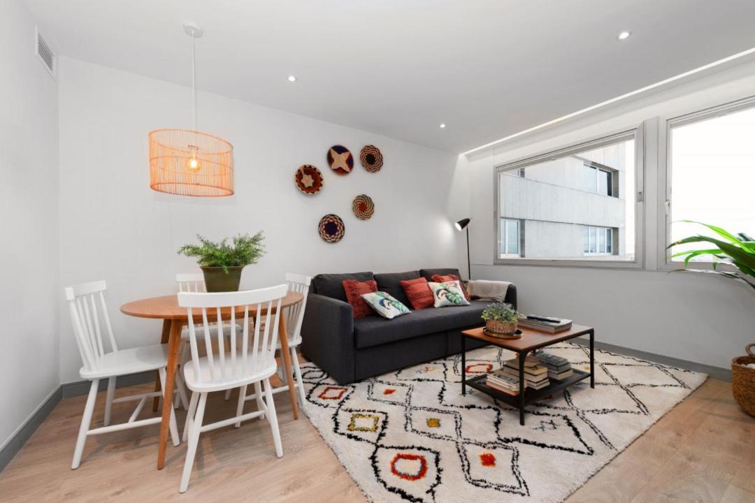 2 Bedrooms 1 Bathroom Furnished - Justicia - Executive Style - Mintystay Madrid Bagian luar foto